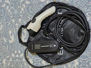Cargador de Coche Eléctrico Teschev 16A Ti