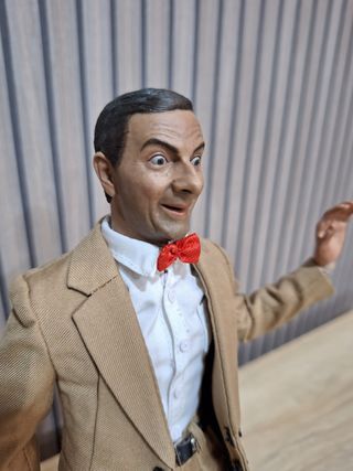 Figura Mr. Bean tipo Hot Toys