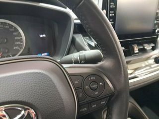 Toyota Corolla Sedán 125H Active Tech