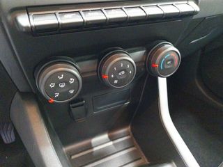 Renault Clio Business TCe 67 kW (90CV)