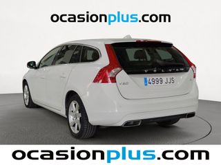 Volvo V60 D4 Momentum Auto 133 kW (181 CV)