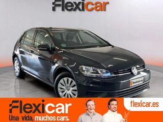 Volkswagen Golf Advance 1.0 TSI