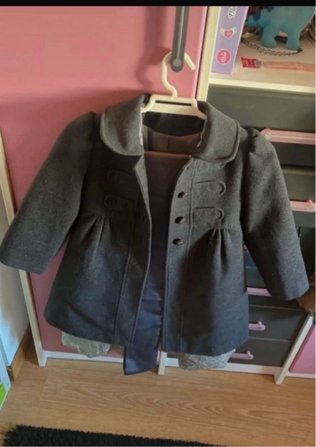 Abrigo de niña cris