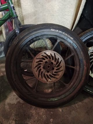Llantas Supermotard con Slicks