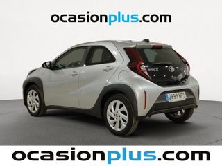 Toyota Aygo X Cross 1.0 VVT-I Play 53 kW (72 CV)