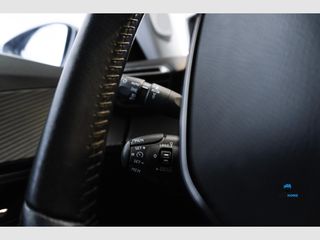 Peugeot 2008 Allure BlueHDI 100 S&S BVM6