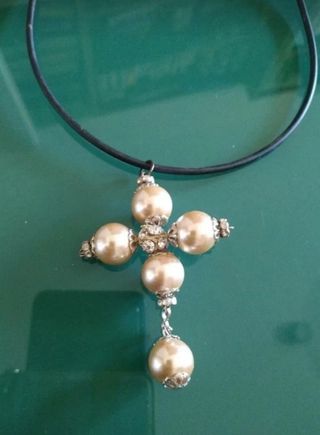 Girocollo con perle colore dorate e argento