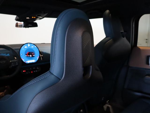 MINI Countryman C Favoured Trim