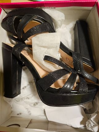 Zapatos de fiesta negros talla 37