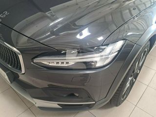 Volvo V90 2.0 D4 AWD Auto