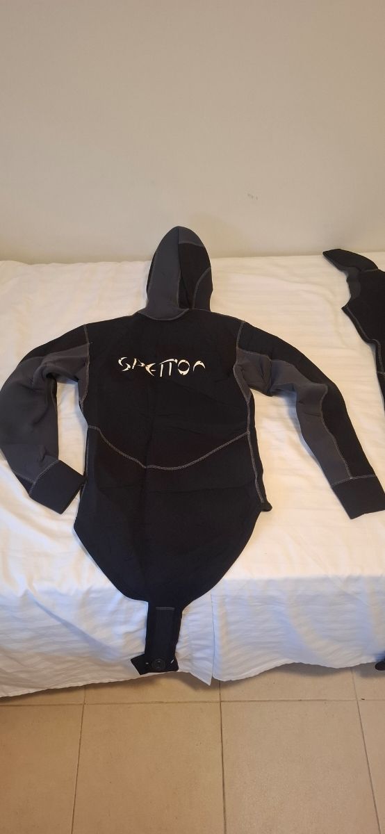 Traje de buceo con capucha SPETTON