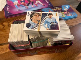 Cromos Liga Este 25-26: Venta y Cambio
