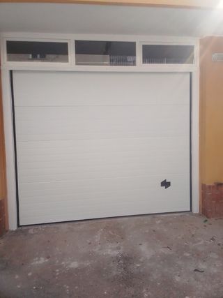 Puertas automáticas para garajes 