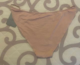 Conjunto lencería Calvin Klein nude