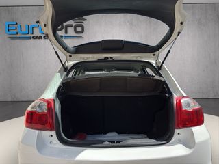 Toyota Auris 2011