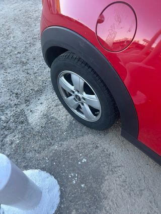Ruedas Mini más llantas . 175/65 r15 
