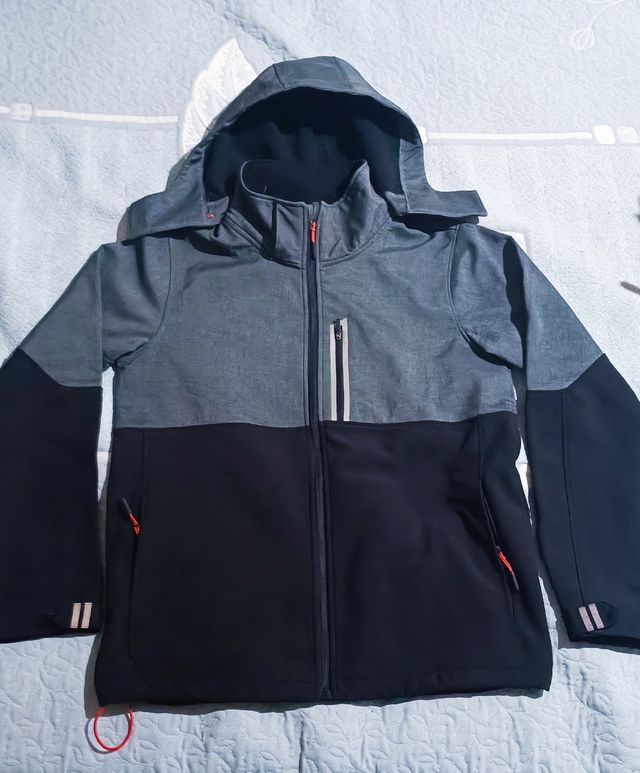 Chaqueta Tenth con Gorro Desmontable