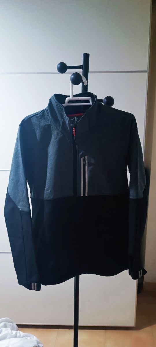 Chaqueta Tenth con Gorro Desmontable