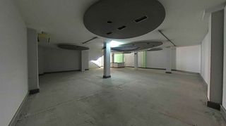 Local comercial en venta en Binéfar