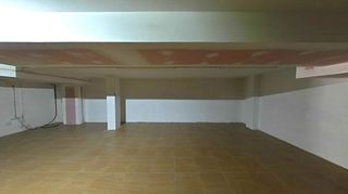 Local comercial en venta en Binéfar