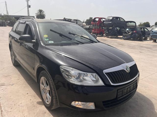 Despiece Skoda Octavia Combi 1Z5 2.0 TDI 2010