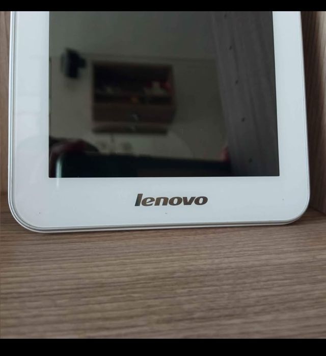 Tablet Lenovo IdeaTab A3000-H funzionante