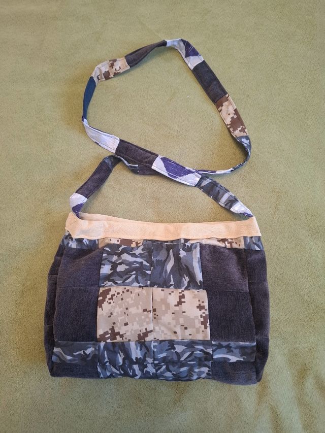 Bolso artesanal patchwork