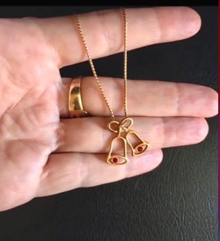Collana vintage con campanelle rosse