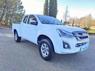 Isuzu D-Max Space 4X4 1.9 A/C