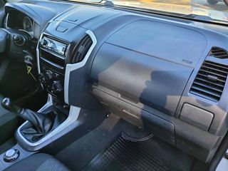 Isuzu D-Max Space 4X4 1.9 A/C
