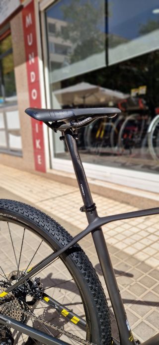 Mondraker Podium Talla L
9 kgrs.
