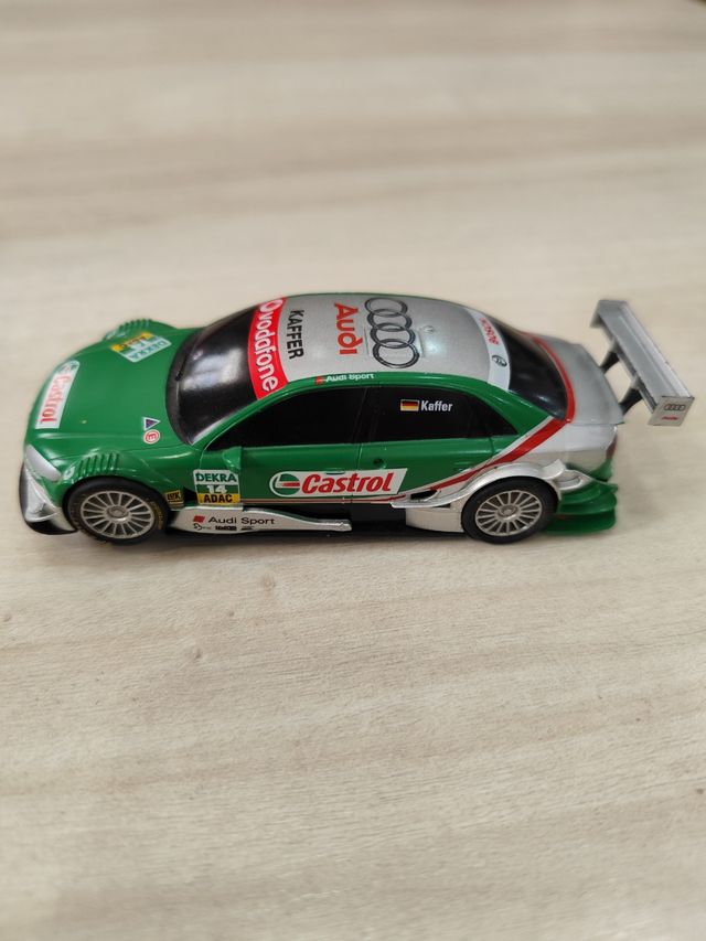 Lote 2 coches Scalextric Compac Audi y Mercedes