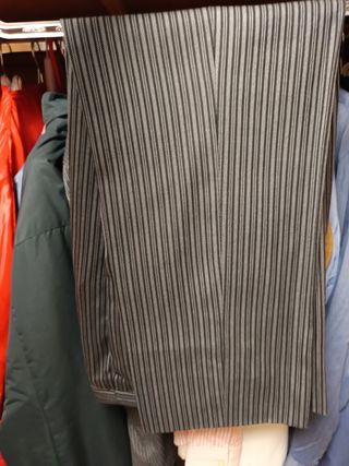  Dos Pantalones de fallero rayas grises y negras