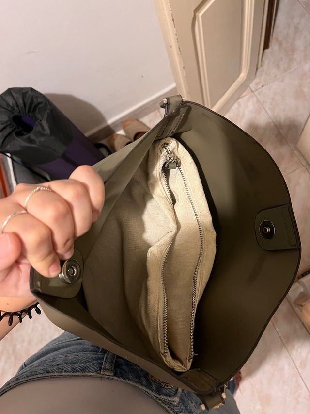 Bolso Parfois Gris y Verde Oliva