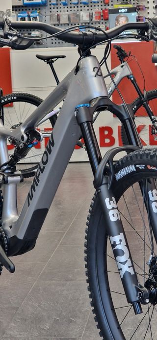 AMFLOW PL CARBON 