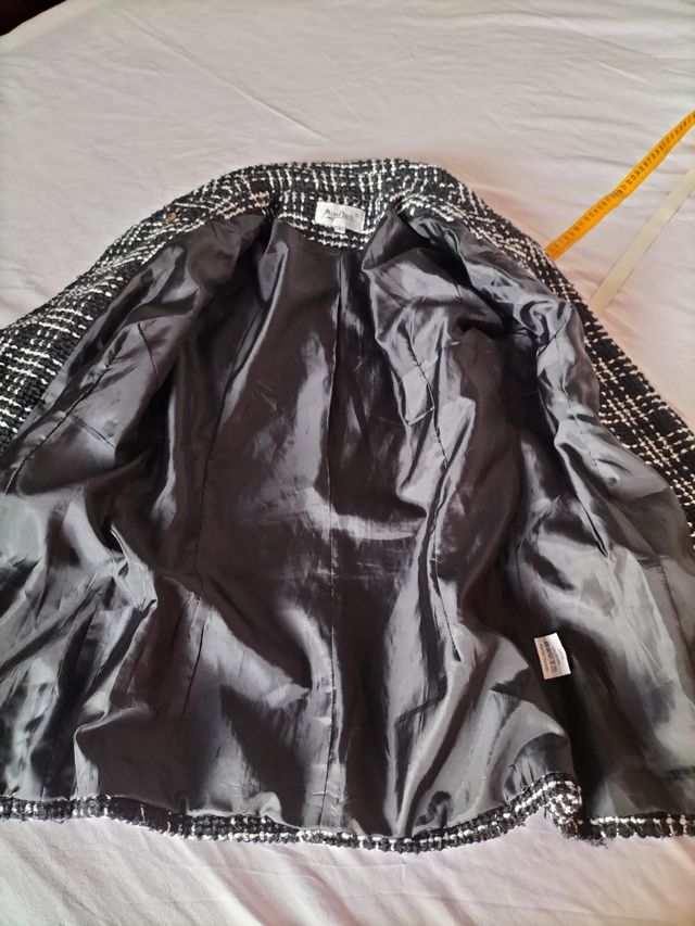 Giacca donna bouclé nera e bianca