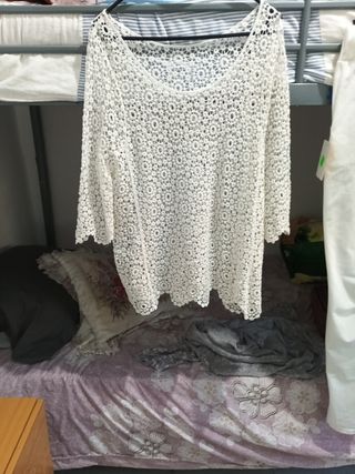 Pantalón chándal blanco mujer 5€