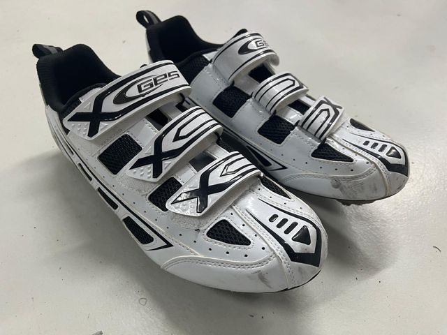 Zapatillas Ciclismo GES Blancas Talla 42