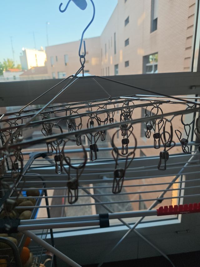 Percha para secar calcetines