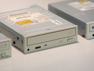 Lotto 3 lettori/masterizzatori IDE Benq, LG