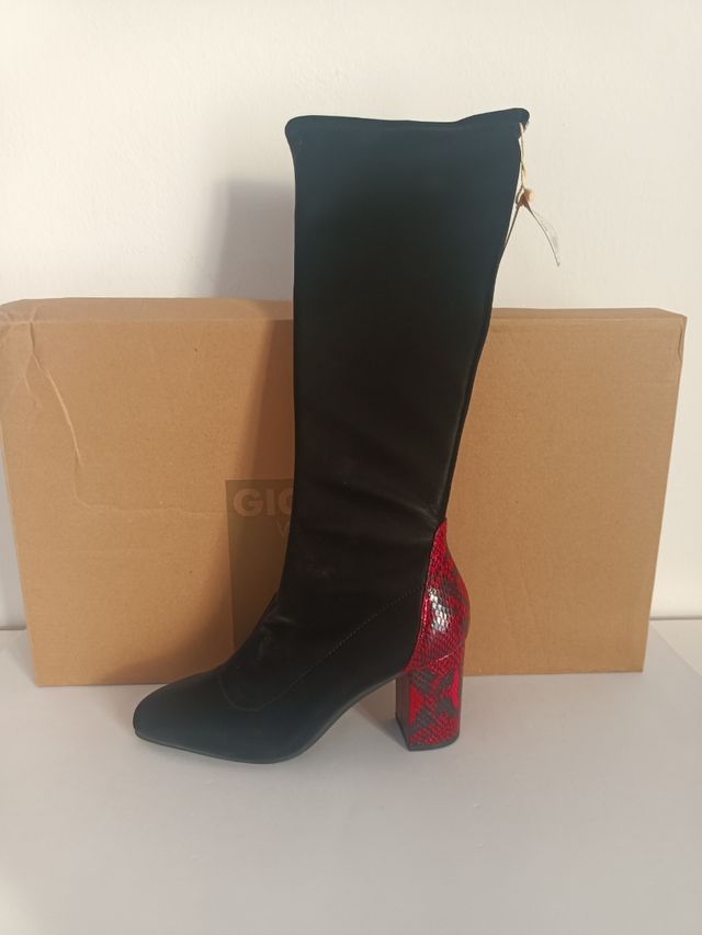 Stivali al ginocchio n.38