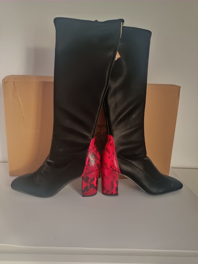 Stivali al ginocchio n.38