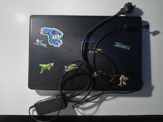 Ordenador ASUS Roto para Piezas