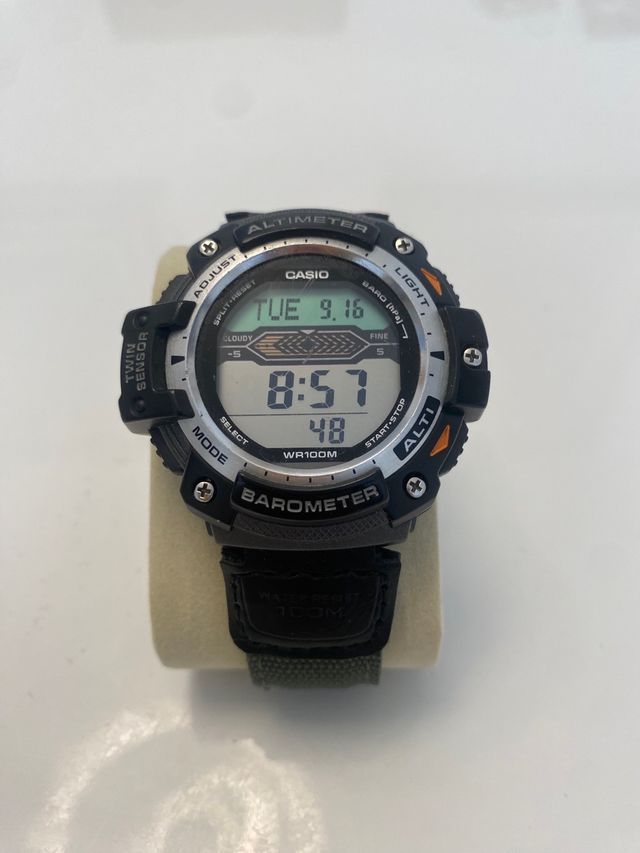 Reloj Casio SGW-300H Altimeter Barometer