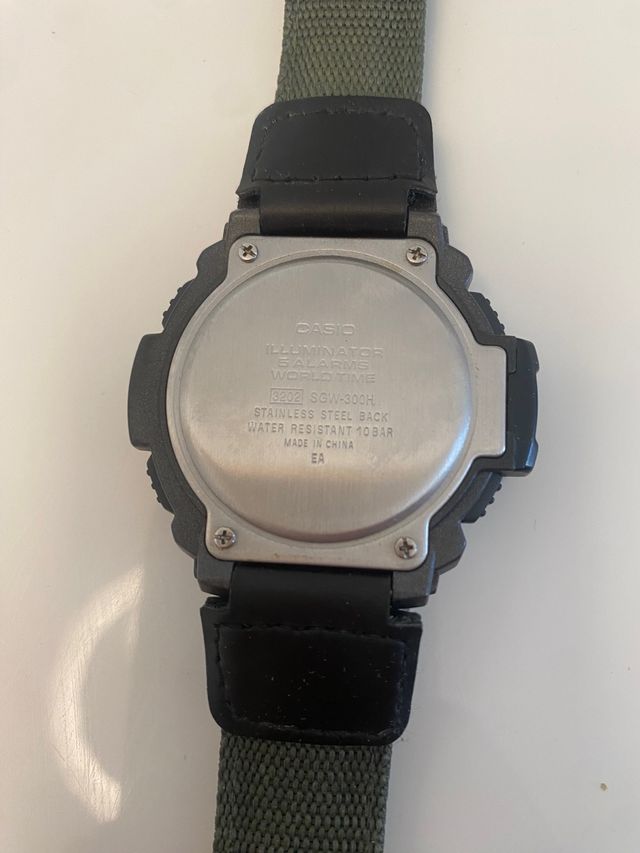 Reloj Casio SGW-300H Altimeter Barometer