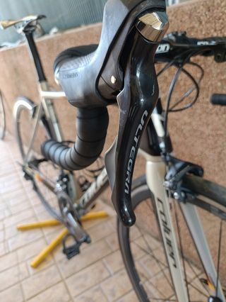 Bicicleta Carretera Coluer Invicta talla 53.
