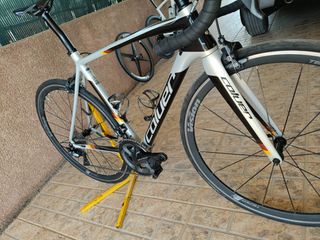 Bicicleta Carretera Coluer Invicta talla 53.
