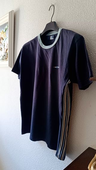 Camiseta azul marino con rayas Talla L/XL
