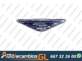 KIT PILOTOS LATERAL DERECHO Ó IZQUIERDO (BLANCO LISO) FORD FOCUS 1998-