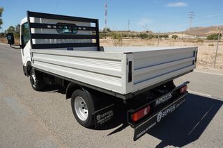 NISSAN NT400 CABSTAR *** 9.000kms ***